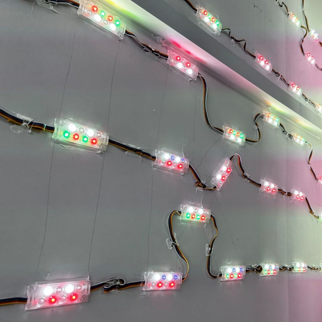 installation-von-led-modulen-in-werbeanlagen
