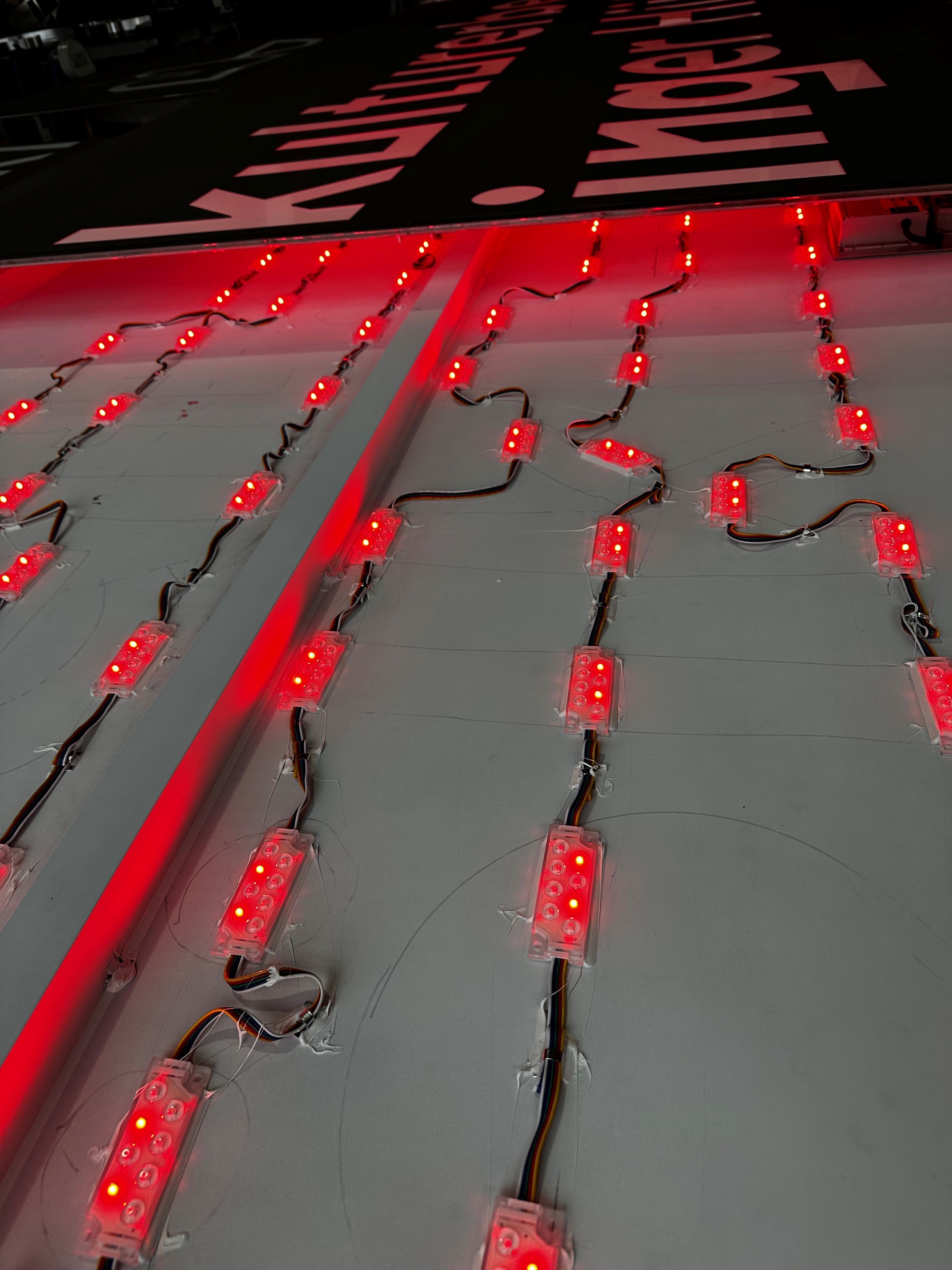 8er Flächen-LED, RGBW, 3 Watt - 24 Volt